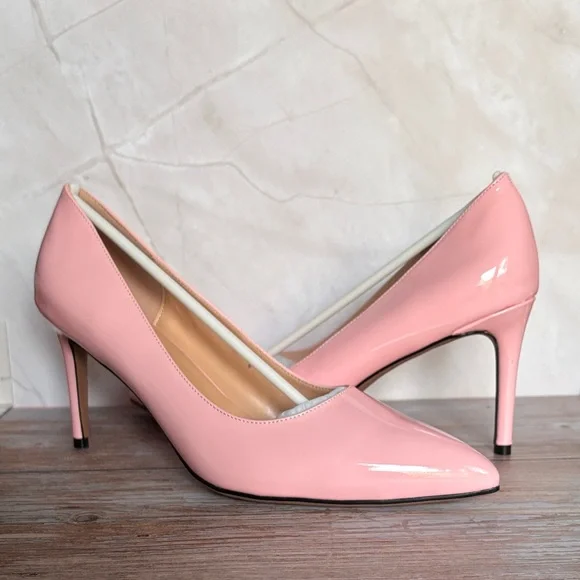 Bubblegum Pink Patent Heels - Picture 1 of 7